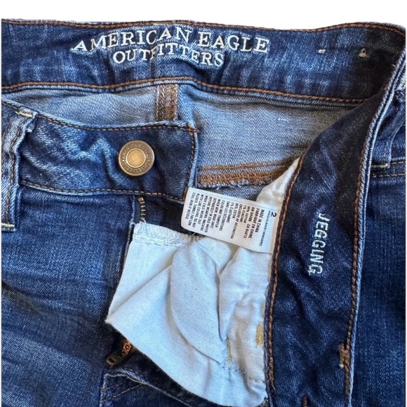 American Eagle Outfitters Women's Blue Distressed Jeans Denim Size 2 Jeggings - Picture 5 of 5